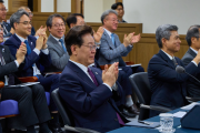 Lee observes S. Korea's first homegrown hypersonic missile test