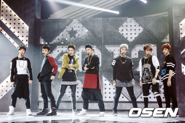 K-POP・アジア GOT7 6TH ANNIVERSARY SET s-l1200.jpg