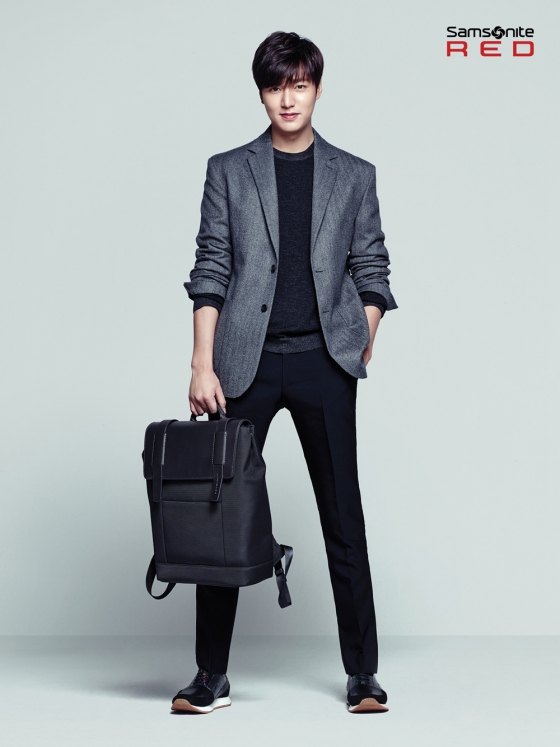 (Samsonite Red)
