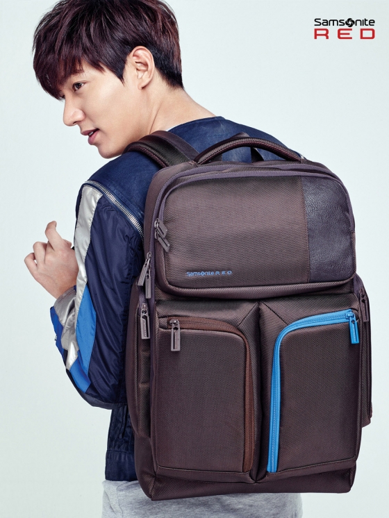(Samsonite Red)