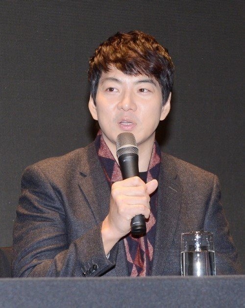 [매니저 임금 논란으로 곤혹을 치른 배우 송일국. 사진 = 헤럴드경제DB]