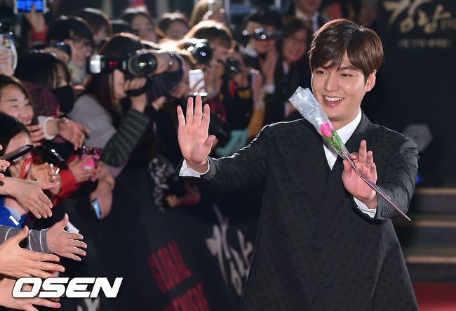 (OSEN)