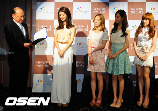 Girls' Generation are designated an ambassador for the Korean Fighting Blindness Organization on April 14, 2012 in Gimpo, Gyeonggi Province. (OSEN)