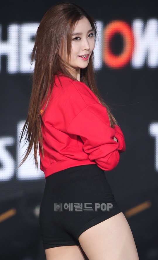 헬로비너스 유영