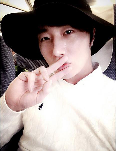 (Weibo)
