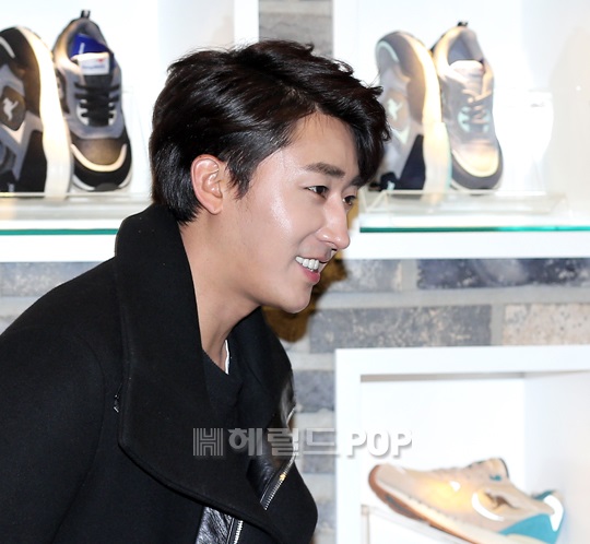 손호준