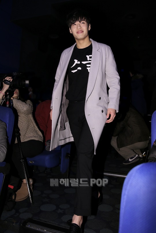 강하늘