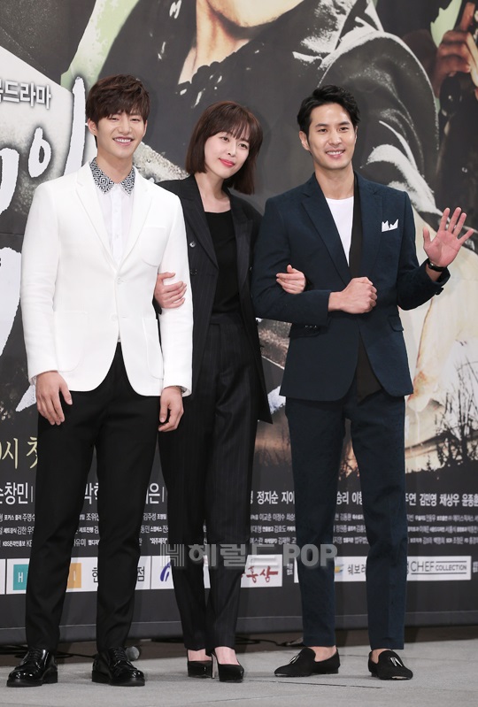 송재림, 이하나, 김지석