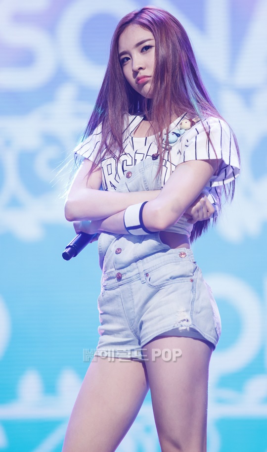 소나무 나현