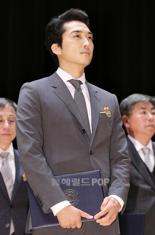 송승헌