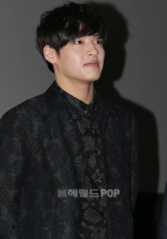 강하늘