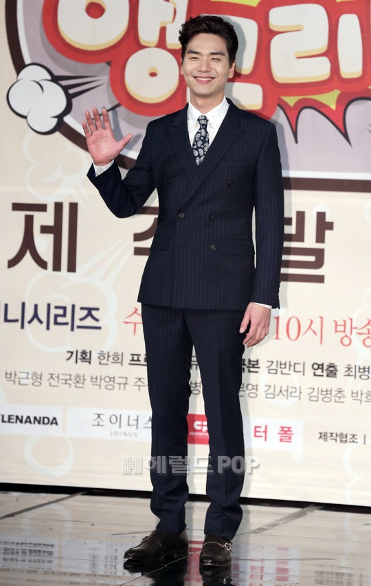 김태훈