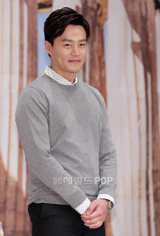 이서진
