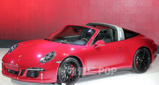 포르쉐 911 타르가 4 GTS