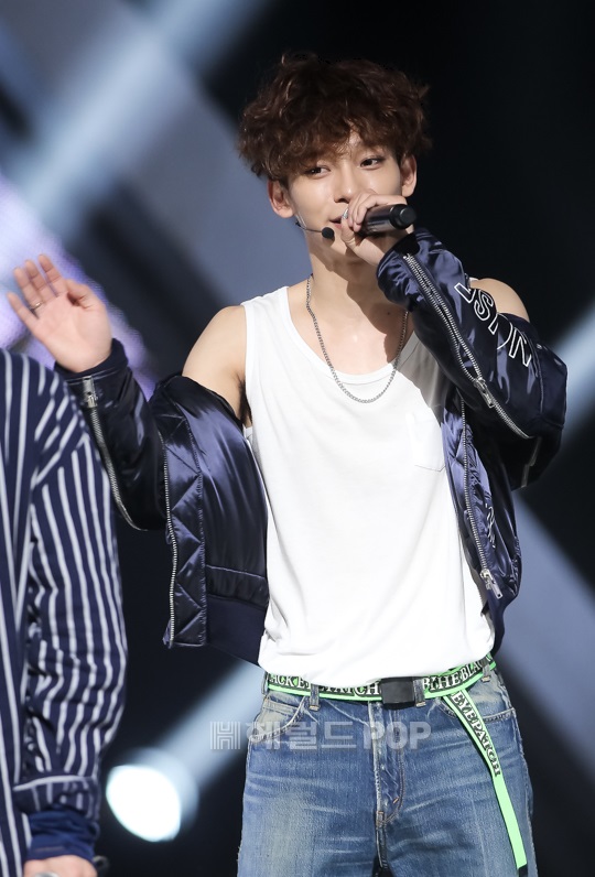 엑소(EXO) 첸