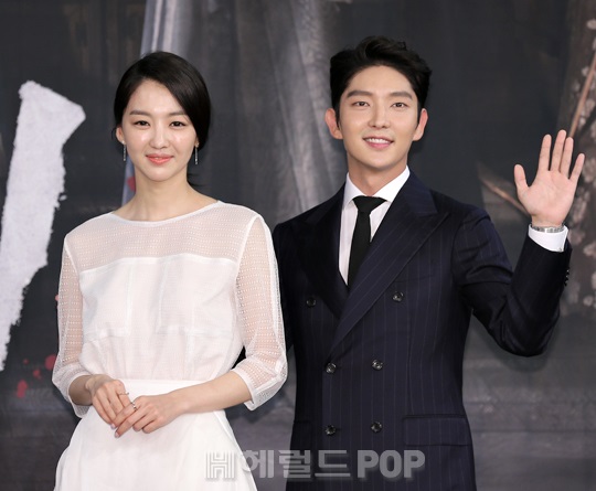 장희진, 이준기