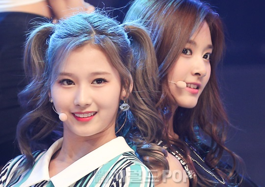 트와이스 사나, 쯔위