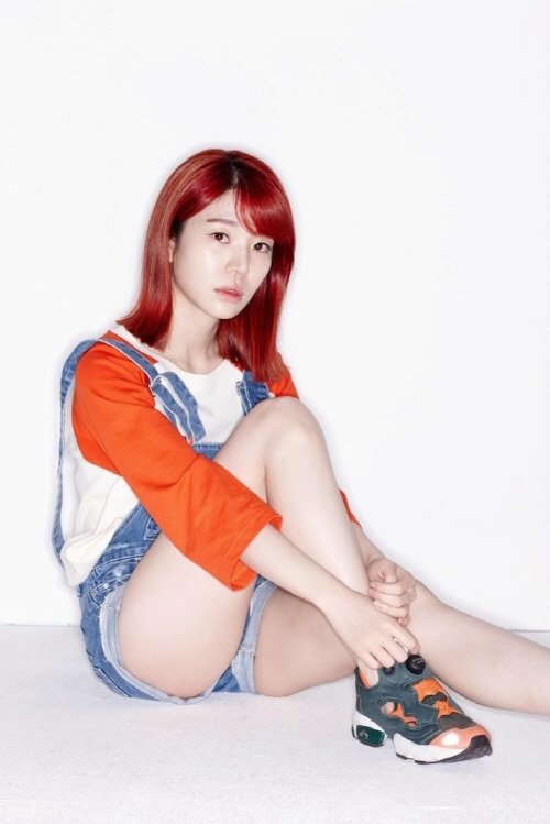 [심 엔터테인먼트와 전속 계약을 체결한 배우 이문정. 사진제공 = 심 엔터]