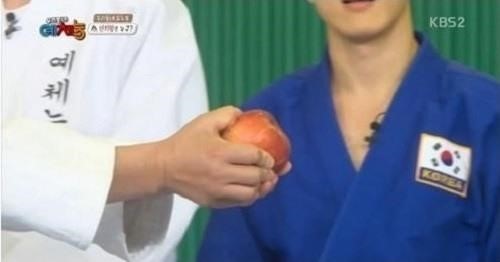 [강호동 서인국. 사진=KBS2 '우리동네 예체능' 방송화면 캡처]