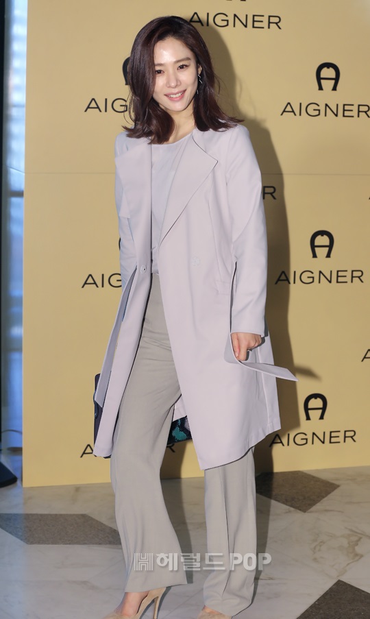 김현주
