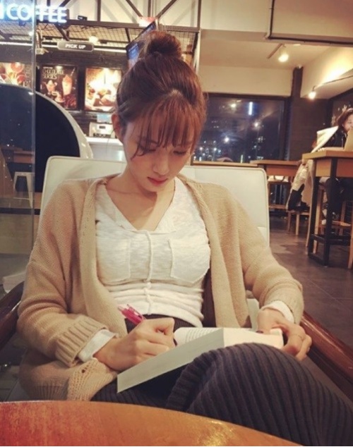 사진:지수SNS