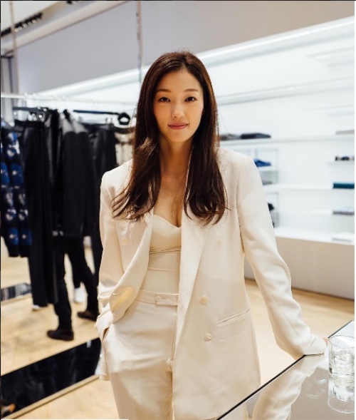 사진:이엘 인스타그램