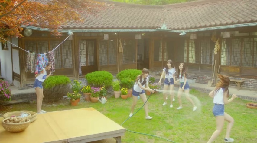 (Still from "Me Gusta Tus")