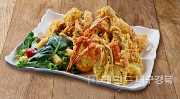 해물과 치킨,스몰비어로 만든 독도치킨이 소비자들의 입맛을 공략하고 있다.