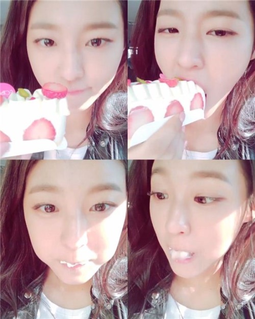 사진: AOA 설현 인스타그램
