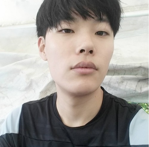 사진:류준열 인스타그램