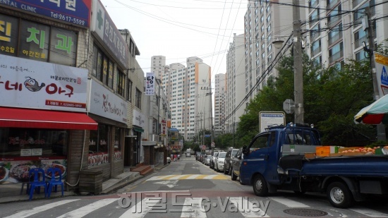 ▲사업구간인 개봉로1나길 [사진제공=구로구]