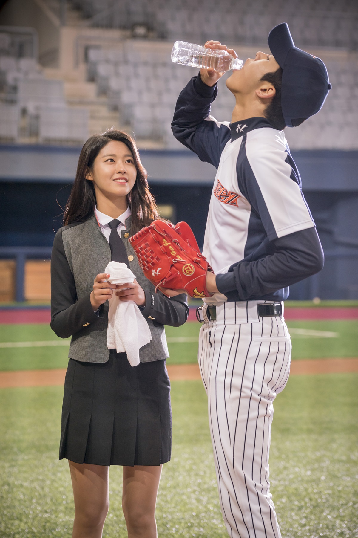 (FNC Entertainment)