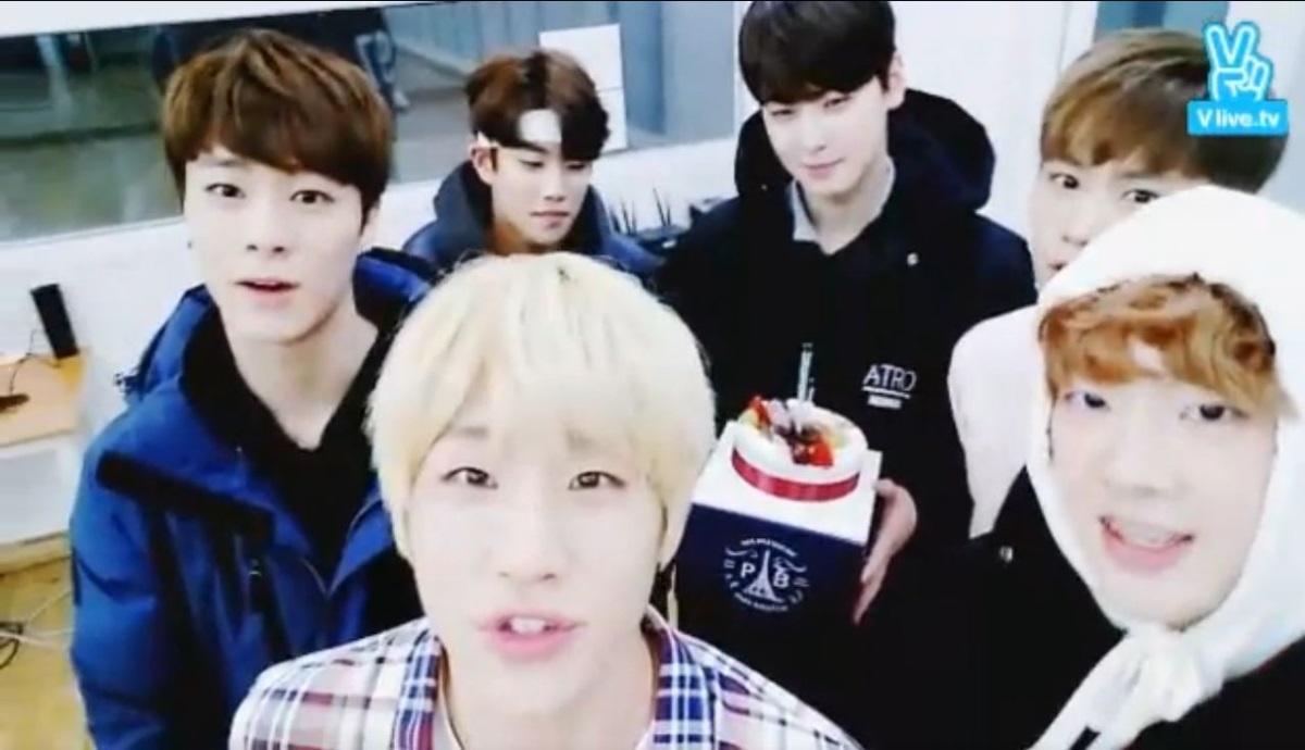 (Naver V App)