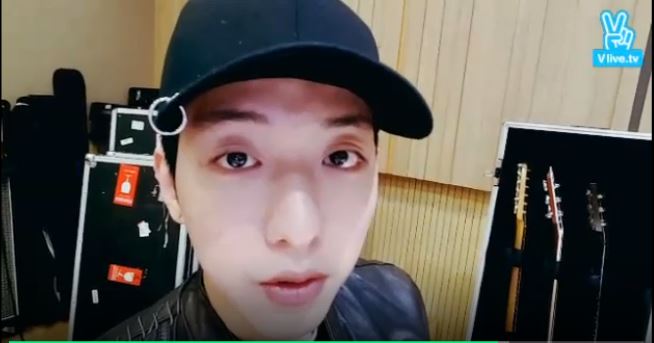 (Naver V app)