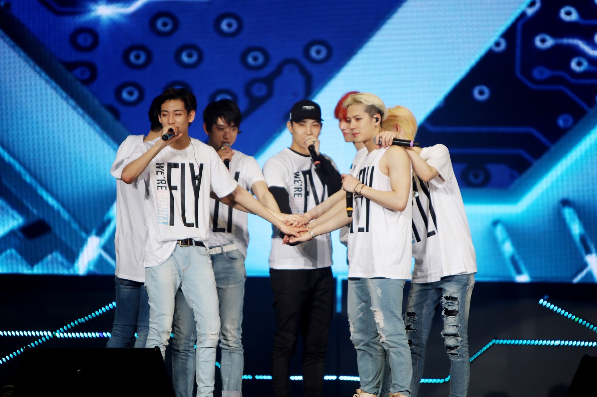 (JYP Entertainment)