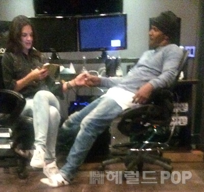 TOPIC/SplashNews