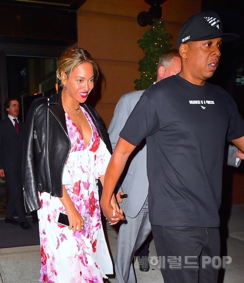 TOPIC/SplashNews