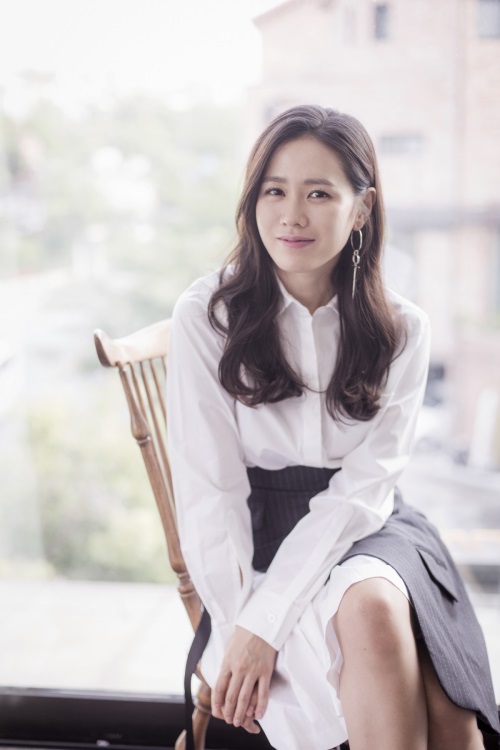 CJ엔터테인먼트 제공
