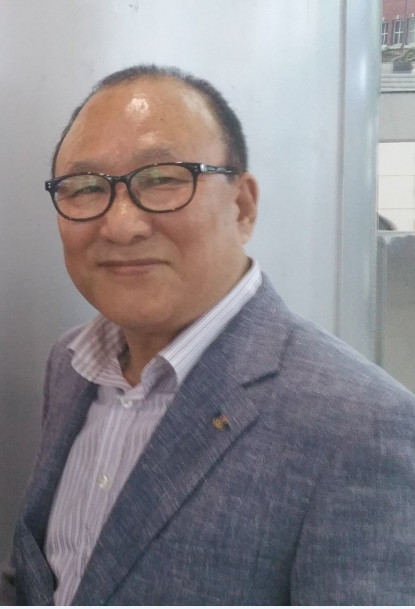 최근의 손영찬감독모습.