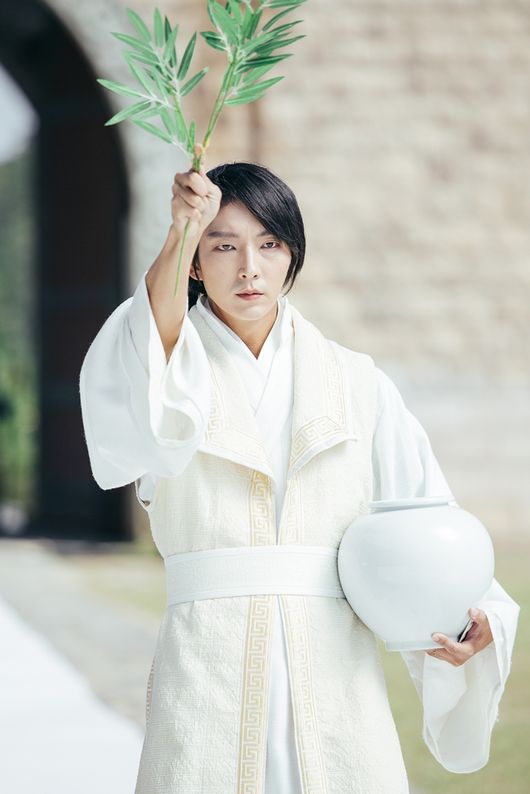 (SBS)