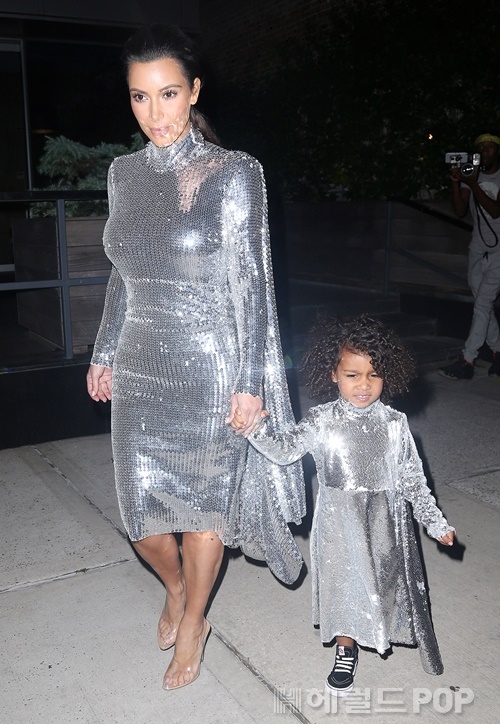 TOPIC/SplashNews