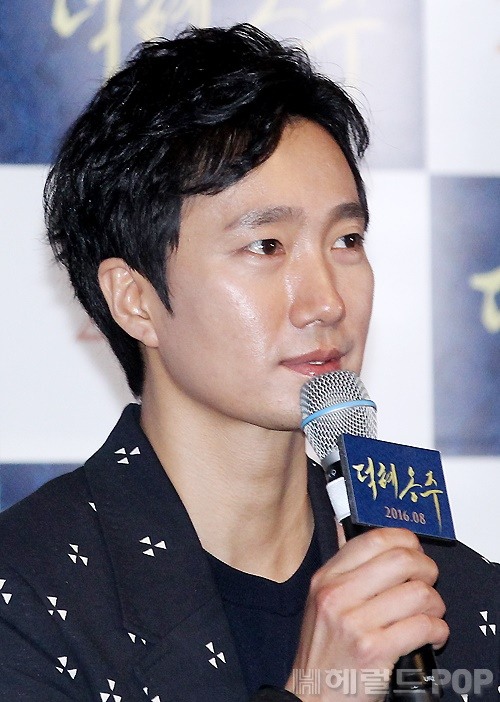 배우 박해일 / 본사DB