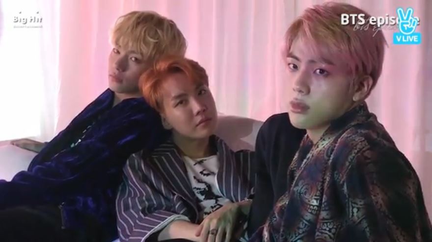 (Naver V app)