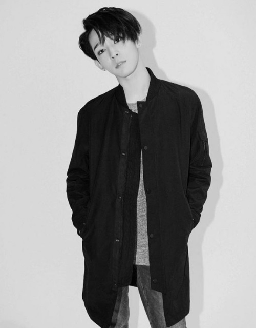 YG엔터테인먼트 소속 그룹 위너가 멤버 남태현의 건강문제로 컴백을 무기한 연기했다.