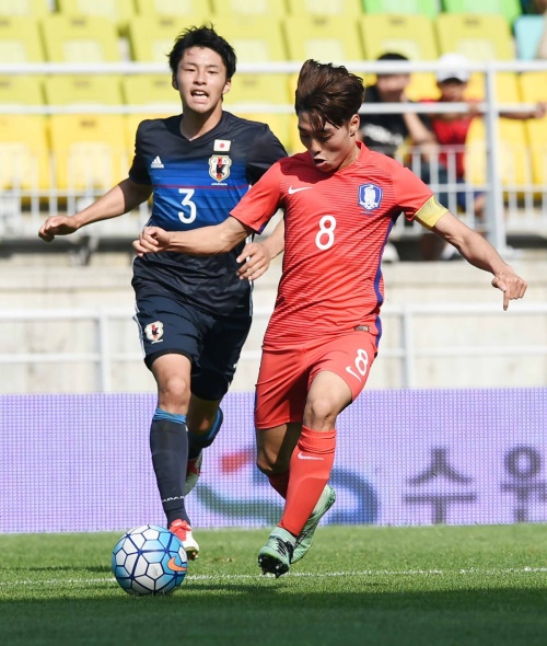 특출난 실력과 화려한 세레머니로 이미 많은 팬층을 보유한 이동준. [사진=뉴시스]