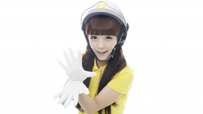 Soyul of Crayon Pop recently halted all her entertainment activities as she continues to struggle with anxiety disorder. (Chrome Entertainment)