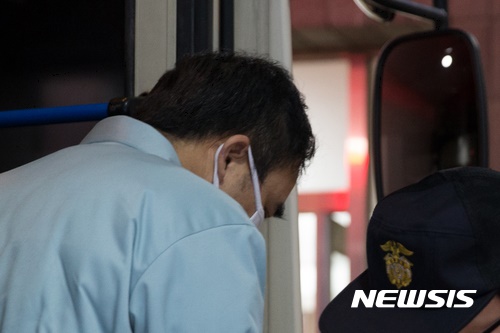 직권남용과 공무상 비밀누설 혐의로 구속된 김종 전 문화체육관광부 차관. [사진=뉴시스]