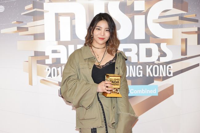 (Mnet)