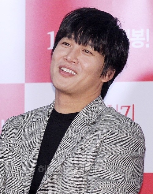 배우 차태현이 '여배우 복이 있다'는 말에 대한 솔직한 심경을 전했다.
