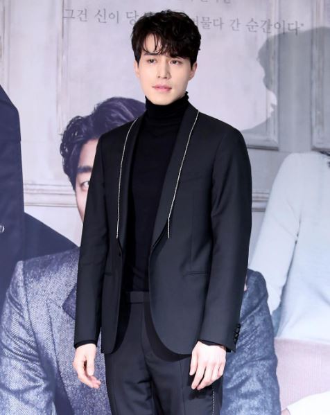 (Lee Dong-wook's Instagram)